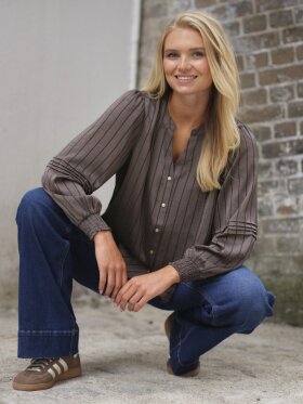 Prepair - Eloise Blouse Brown Prepair - Eloise Blouse Brown