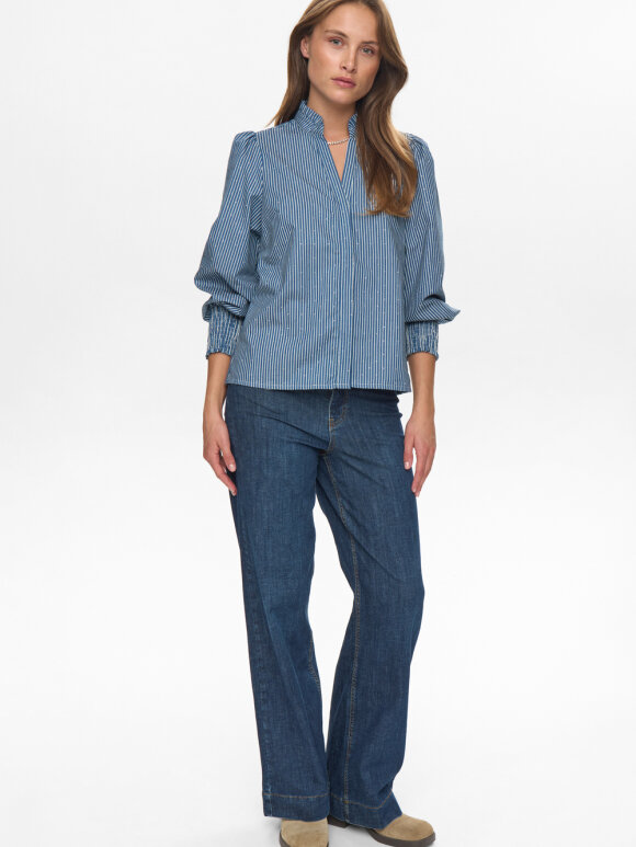 Numph - NUEmilie Shirt Medium Blue Den