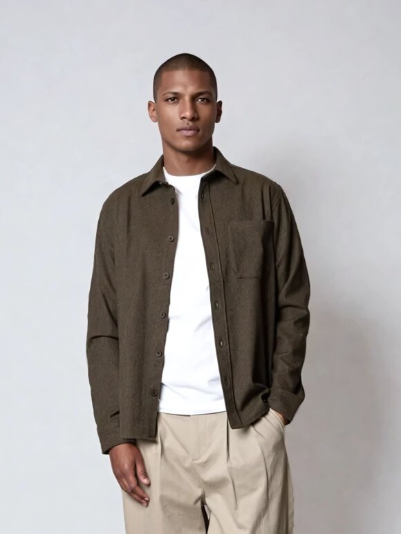Plenum Studio - Hans Woo Overshirt Plenum Studio - Hans Woo Overshirt