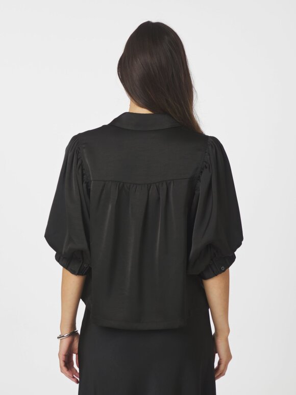 Neo Noir - Etta Heavy Sateen Shirt Black Neo Noir - Etta Heavy Sateen Shirt Black