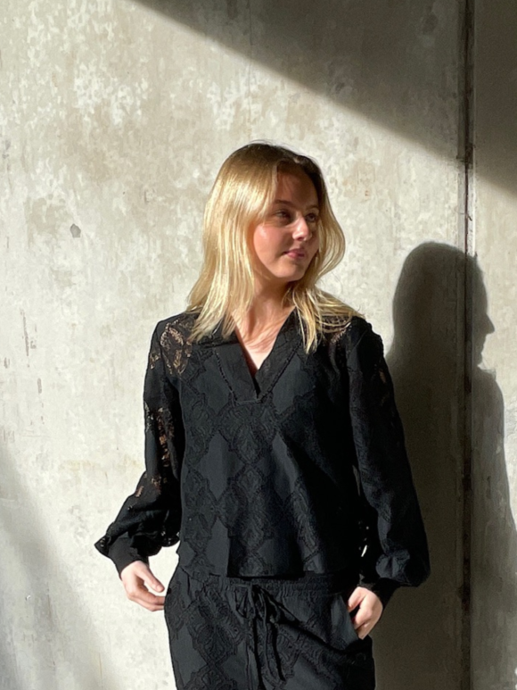 Love & Divine - Love1307 Blouse Black