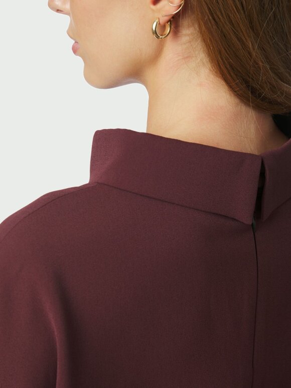 Neo Noir - Arlo Crepe Jumpsuit Burgundy