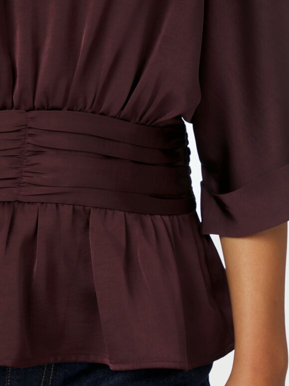 Neo Noir - NeoNoir Annegret Sateen Blous