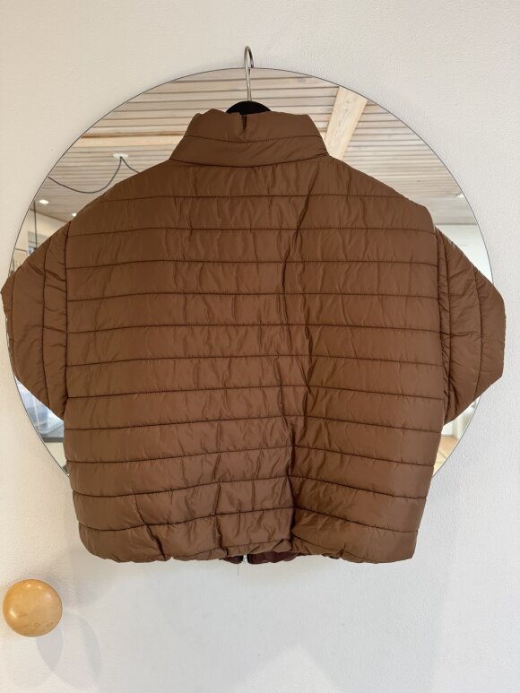 Qnuz - Quilted West Burned