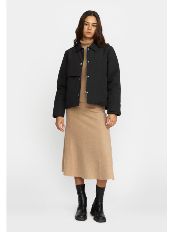 Selfhood Dame - Short Trenchcoat Black