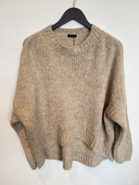 Qnuz - Longe sleeve Knit Taupe