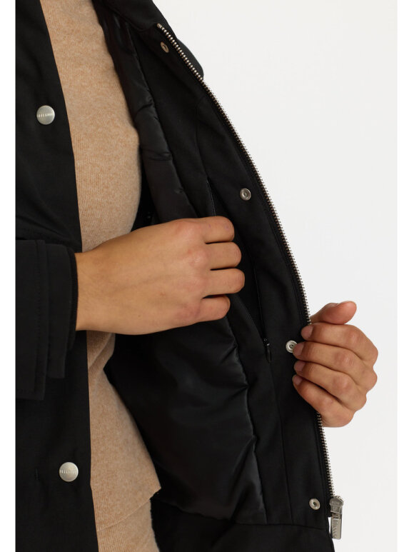 Selfhood Dame - Short Trenchcoat Black