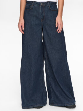 Numph - NUVenice HR Extra wide jeans