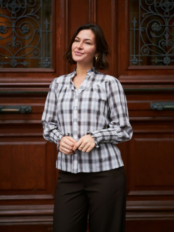 Neo Noir - Camisa Big Check Blouse off