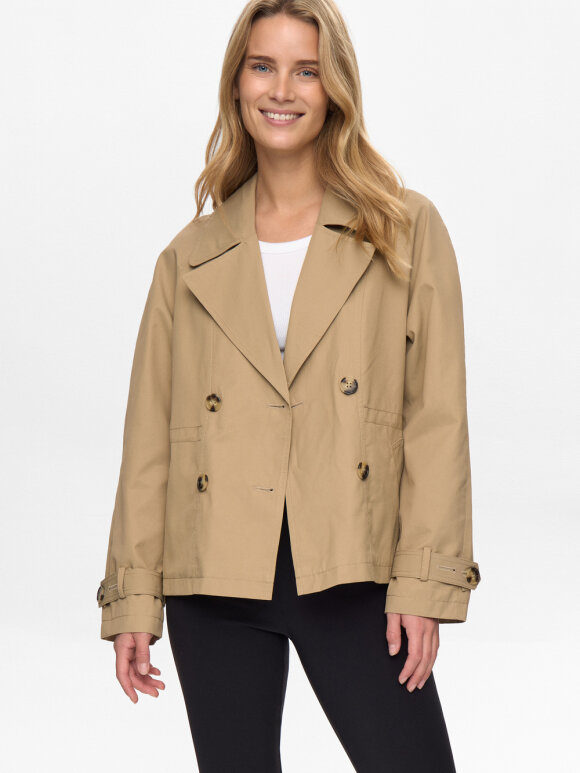 Numph - NUFlorian Short Jacket Sesame