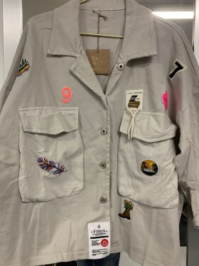 Boho Love - B1315 Jakke Beige