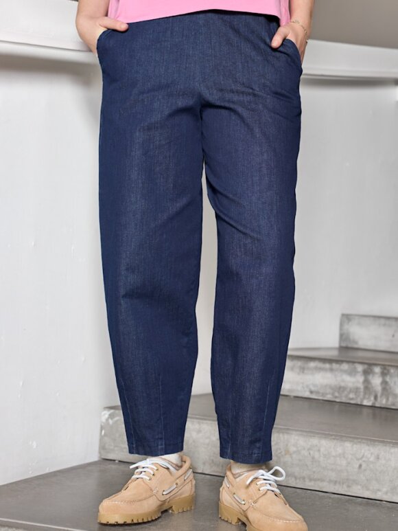 Black Colour - BCDenice Denim Barrel Pant