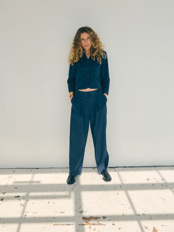 La Rouge - Cara Blazer Dark Navy