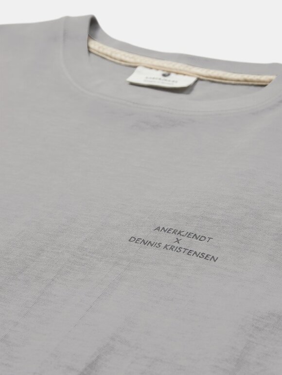 Anerkjendt - AKvillads AXDK2 Tee