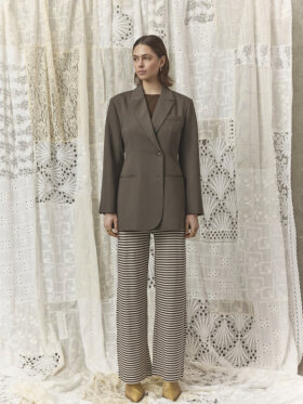 Love & Divine - Love1494 Blazer Earth