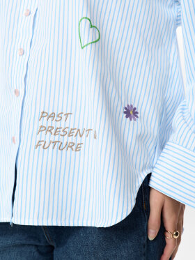 Numph - NUAshley Embroidery LS Shirt