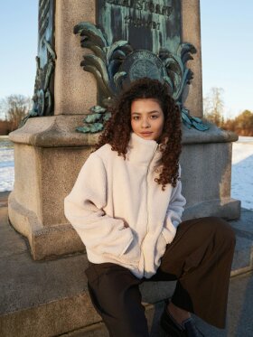 Neo Noir - Effa Teddy Jacket Ivory