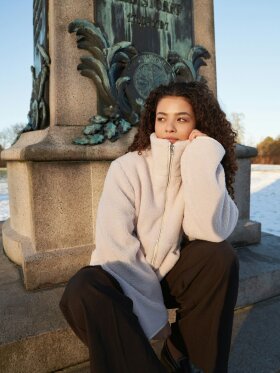 Neo Noir - Effa Teddy Jacket Ivory