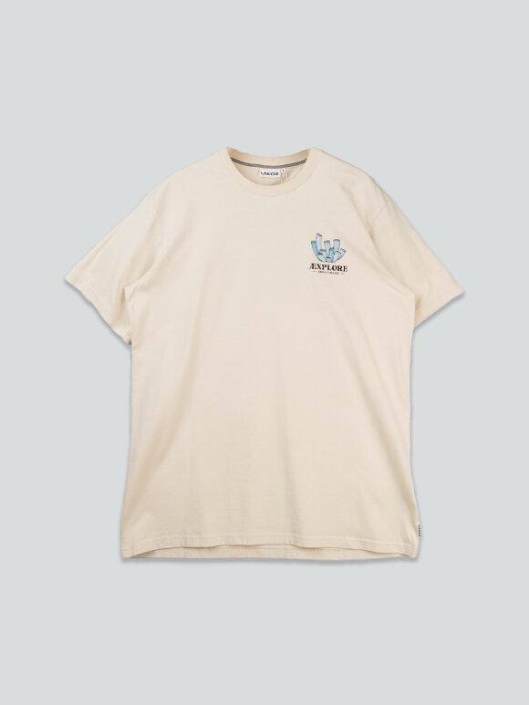 Lakor - Underwater Garden T-Shirt