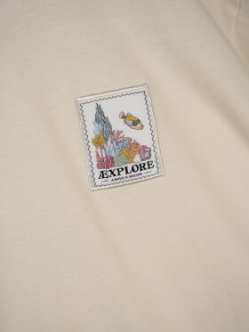 Lakor - Wall of Wonder Patch T-shirt