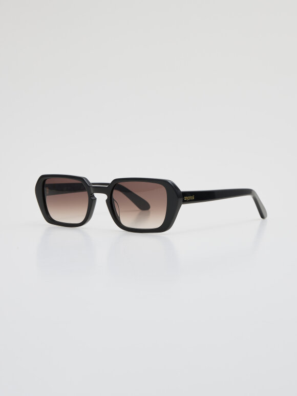 Anatoli - Marselis Solbrille Solid Black