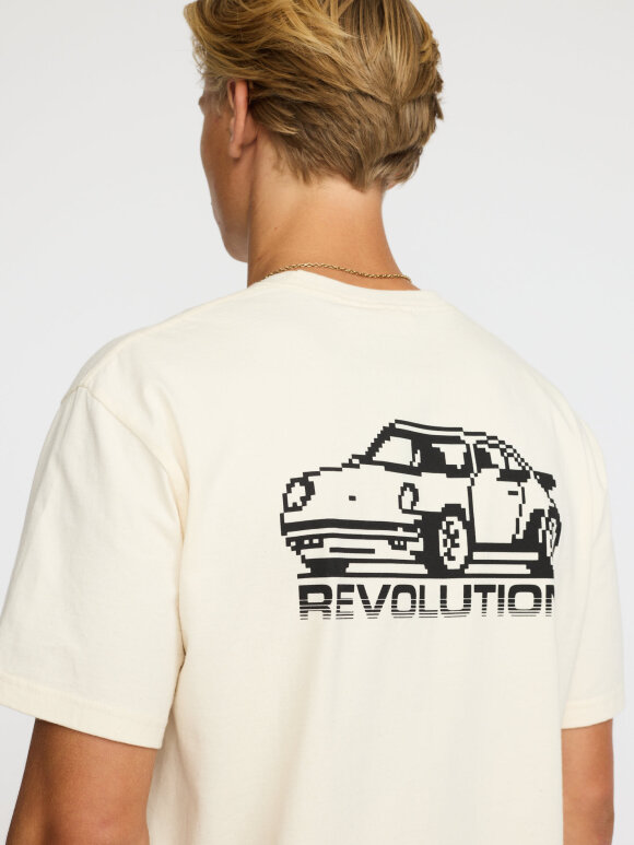 Revolution - Printed T-shirt