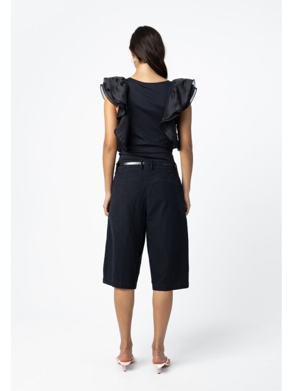 Coster Copenhagen - Top with Ruffle sleeves Black