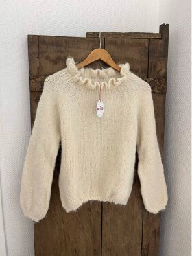 Not Sisters - Dudi Knit