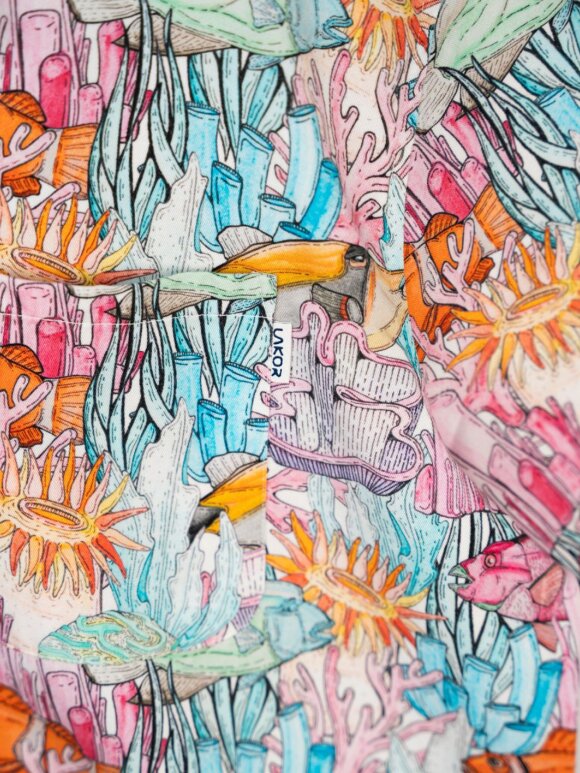 Lakor - Underwater Garden Short sleeve shirt