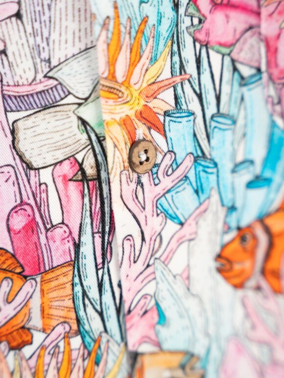 Lakor - Underwater Garden Short sleeve shirt