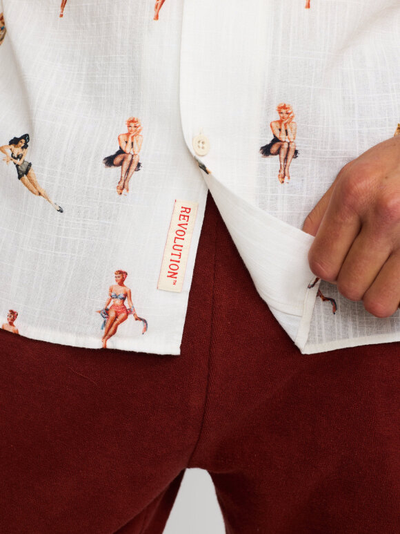 Revolution - Short -Sleeved Cuban Shirt