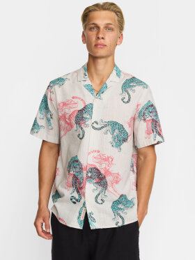 Revolution - Short -Sleeved Cuban Shirt