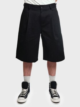 LAU--LAU - Wide pleated shorts black