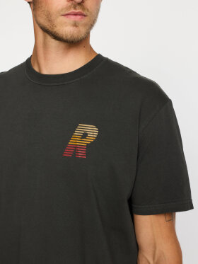 Revolution - Printed T-shirt Revolution - Printed T-shirt