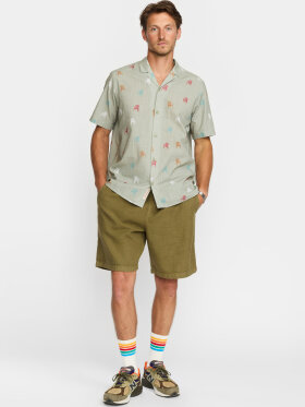 Revolution - Short -Sleeved Cuban Shirt