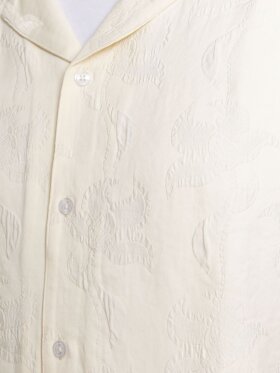 Plenum Studio - Berry Flower Plenum Studio - Berry Flower