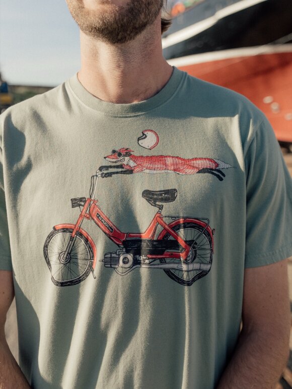 Lakor - Foxtail T-shirt