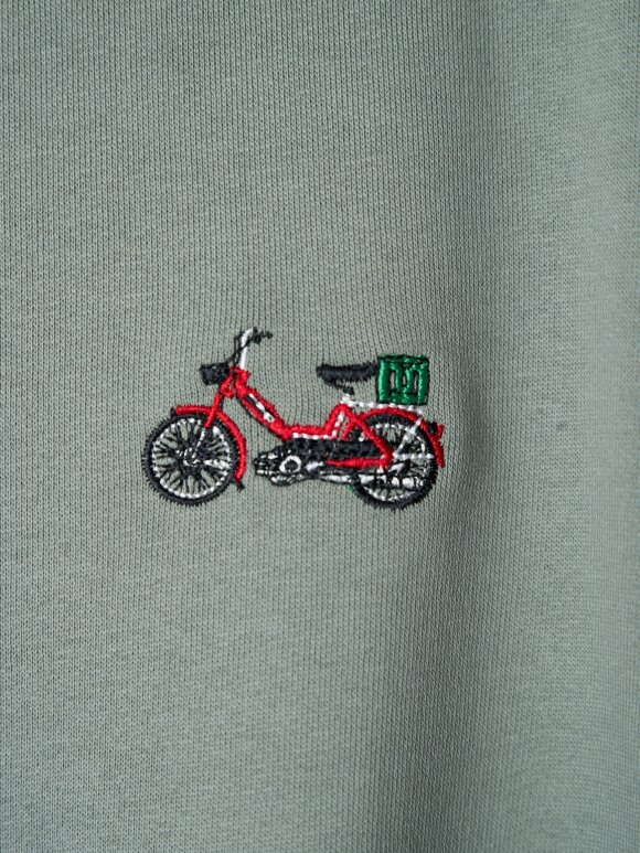 Lakor - Mini Red Maxi Crewneck