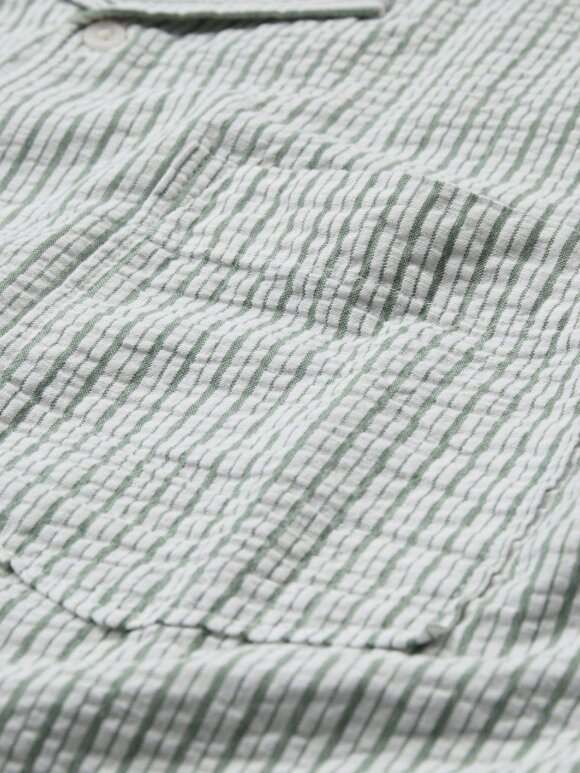 Minimum - Hayden Reg SS STRP Shirt