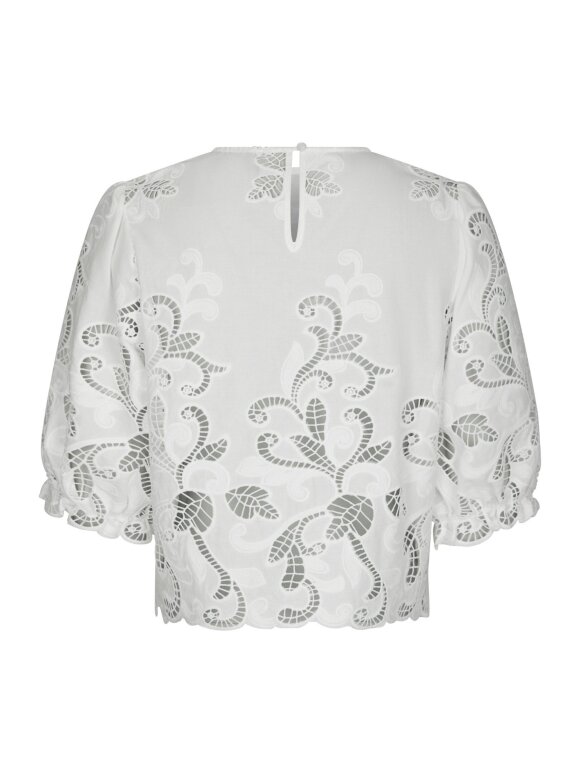 Neo Noir - Fia Embroidery Blouse White