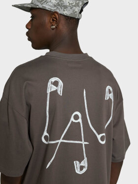 LAU--LAU - Safety Pin Tee