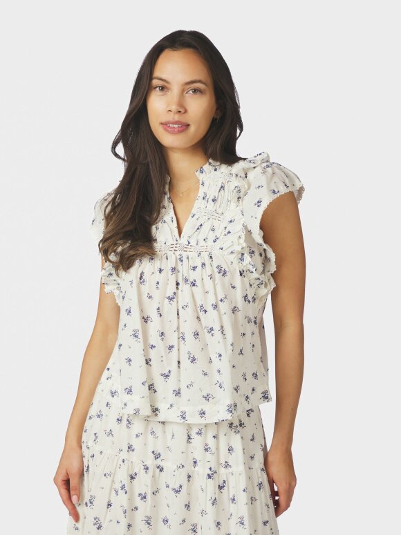Neo Noir - Jayla Small Blossom Top White