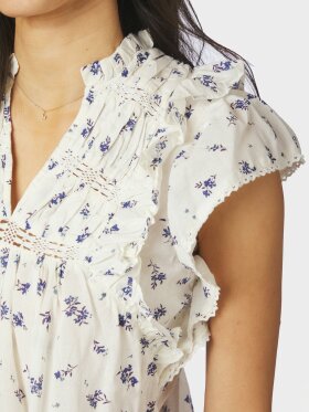 Neo Noir - Jayla Small Blossom Top White