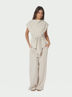 Neo Noir - Katarim Crepe Top Ivory