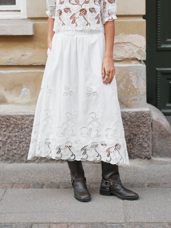 Neo Noir - Yara Long Emb Skirt  White