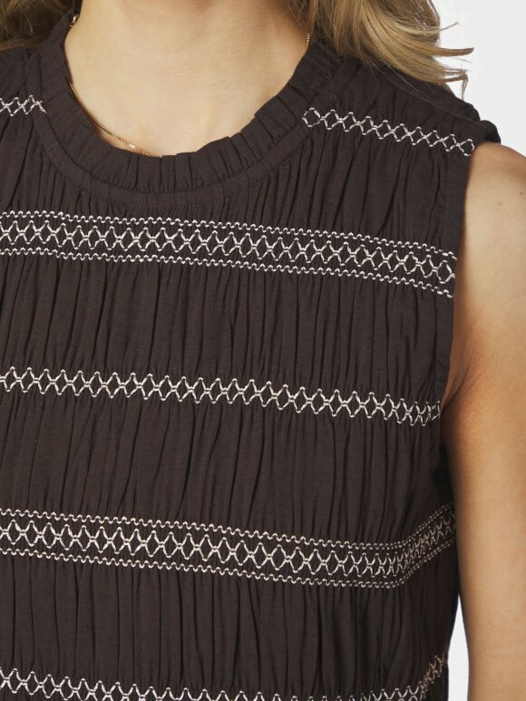 Neo Noir - Atika Deco Smock Dress Brown