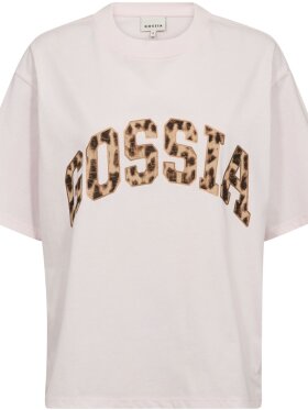 Gossia - KleoGO Tee Light Pink Gossia - KleoGO Tee Light Pink