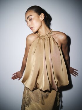 Gossia - ValenciaGO Top Golden Nugga Gossia - ValenciaGO Top Golden Nugga