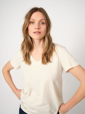 Mos Mosh - MMDala V-SS Basic tee Ecru Mos Mosh - MMDala V-SS Basic tee Ecru