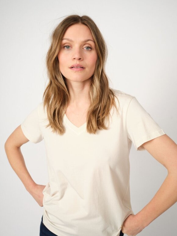 Mos Mosh - MMDala V-SS Basic tee Ecru